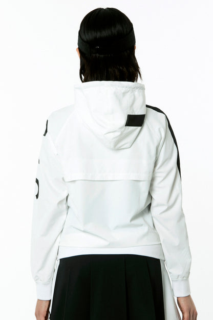 ライン切り替えウインドブルゾン